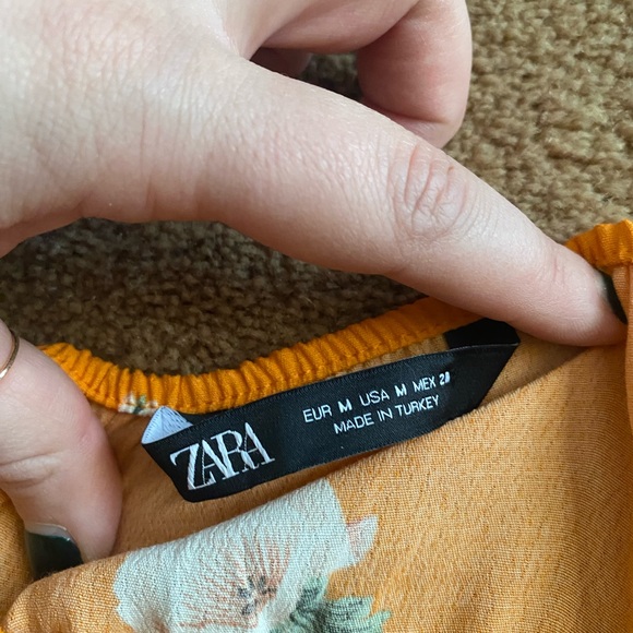 ZARA crop top - Picture 2 of 2